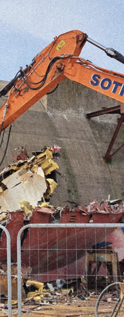 Sotrama-lorient-bretagne-demolition-levage-3